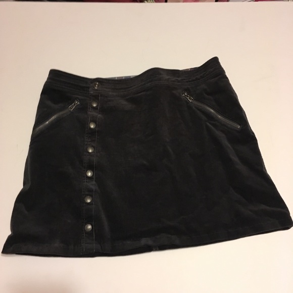 KUHL Streamline Corduroy Skirt Stretch Snap - Picture 2 of 8